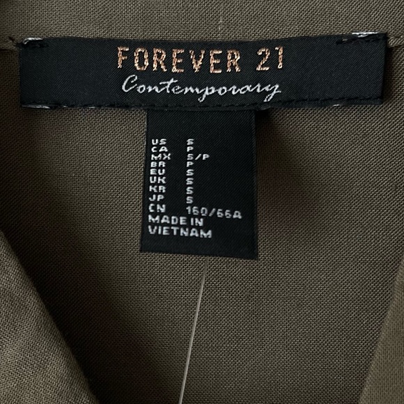 ROMPER JUMPSUIT OLIVE GREEN Forever 21 Button Long sleeve Elastic Waist Tie Siz… - Picture 9 of 15